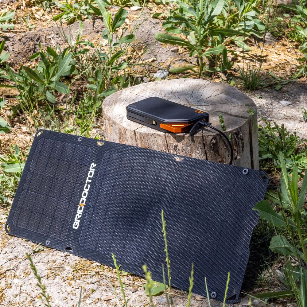 65W Power Bank w/ 15W Solar Panel by Grid Doctor - Image 5