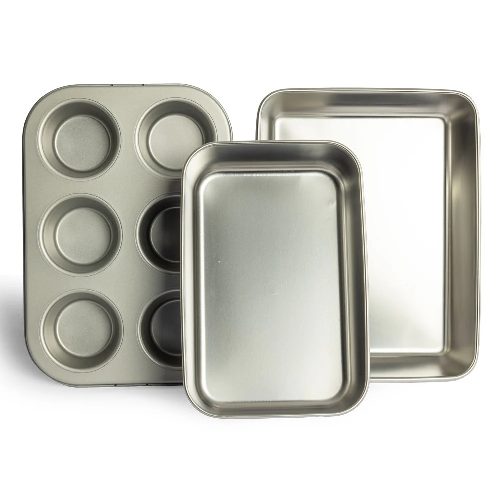 EMBER Off-Grid Biomass Oven PLUS Carrying Case & Pan Kit by InstaFire - Image 3