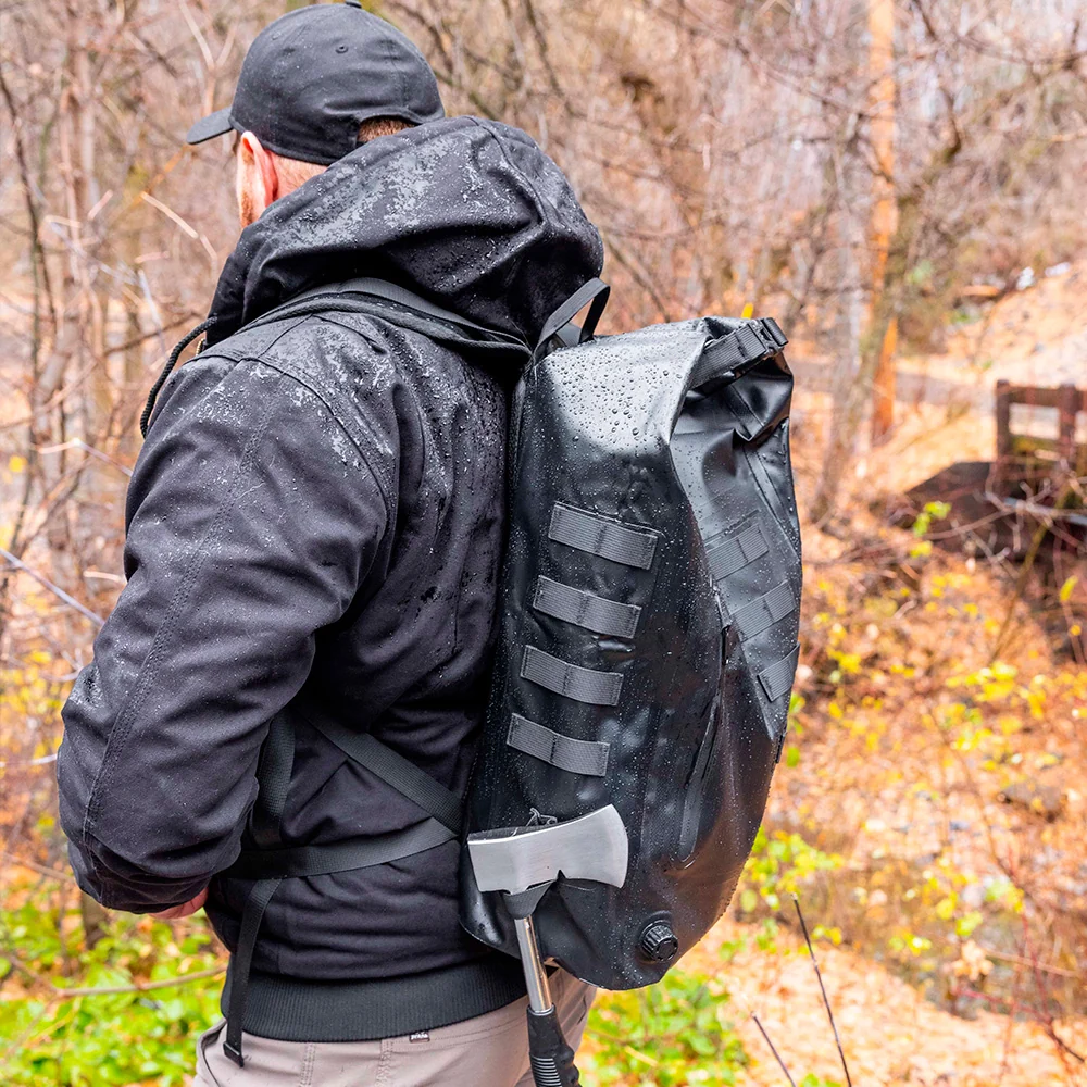 Waterproof EMP Faraday Backpack (30 Liter) by Ready Hour - Image 9